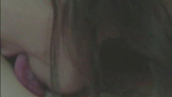 Extrs Large Schlong Into Diamond Foxxxs Hole