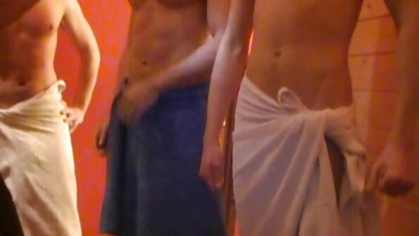 Το Sex Crazy Sluts αρέσει στο Sticky Cum